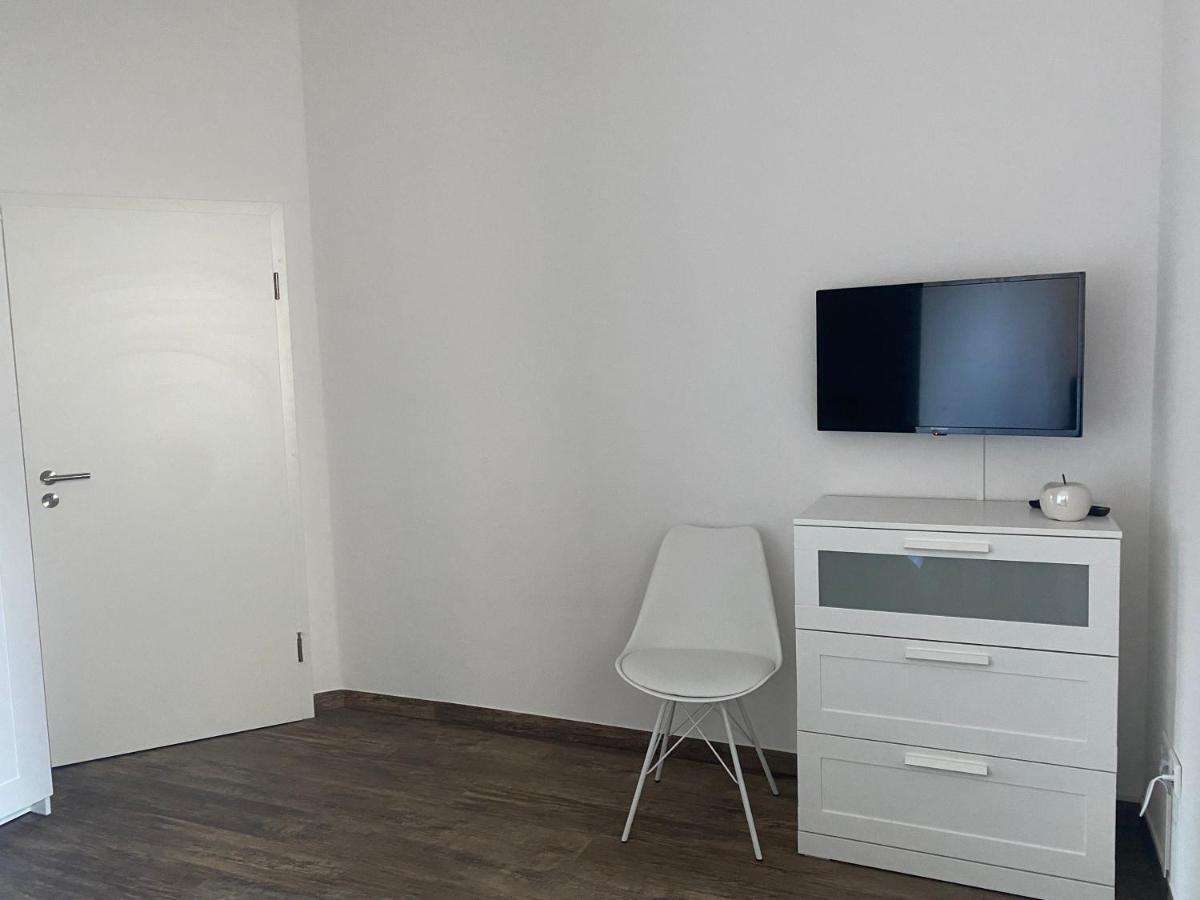 Monteurzimmer In Bielefeld - Mitte Exteriör bild