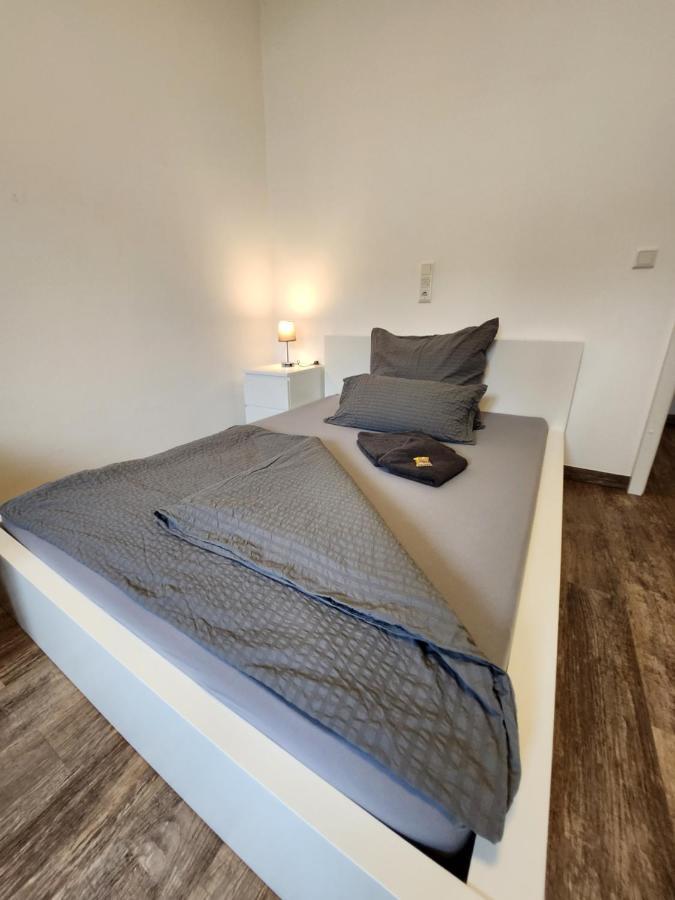 Monteurzimmer In Bielefeld - Mitte Exteriör bild