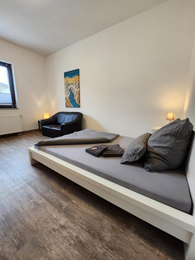 Monteurzimmer In Bielefeld - Mitte Exteriör bild