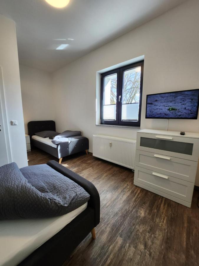 Monteurzimmer In Bielefeld - Mitte Exteriör bild